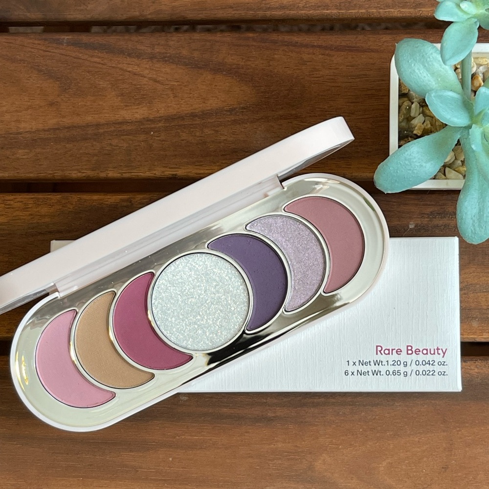Rare Beauty Discovery Eyeshadow Palette – Came To Play